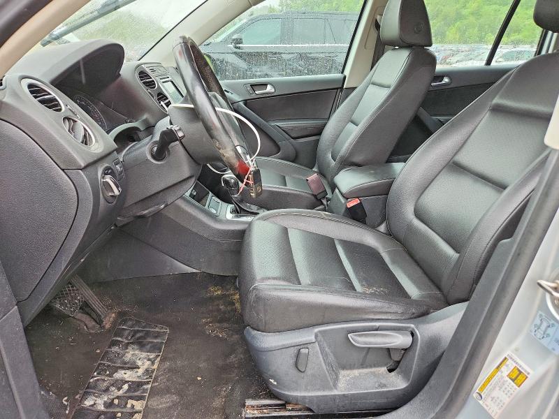 2017 Volkswagen VIN WVGBV7AX3HK013626 COPART salvage auction — MINOR DENT/SCRATCHES, Wv - Certificate Of Title (P), sold $3,800 on 2026-07-28 (photo 7)