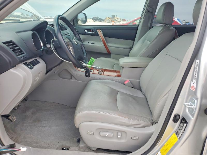 2008 Toyota Highlander VIN JTEDS42A382020960 COPART salvage auction — FRONT END, Tx - Salvage Vehicle Title, sold $2,550 on 2026-07-16 (photo 7)