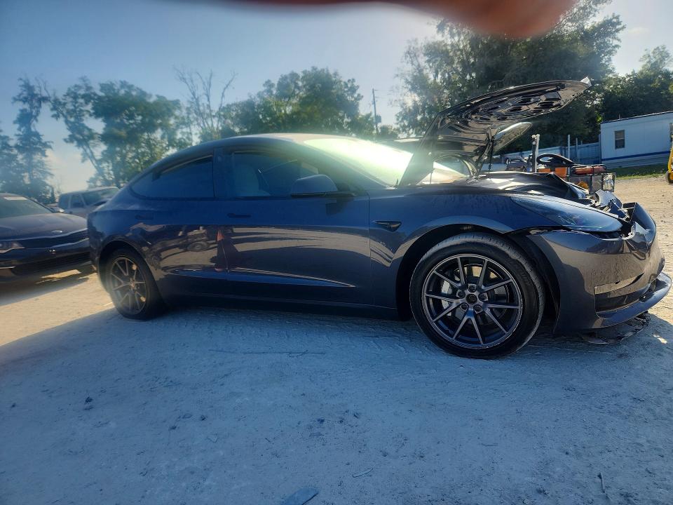 2022 Tesla Model 3 VIN 5YJ3E1EB8NF251162 COPART salvage auction — FRONT END, Fl - Cert Of Title Slvg Rebuildable, sold $6,900 on 2026-07-21 (photo 4)