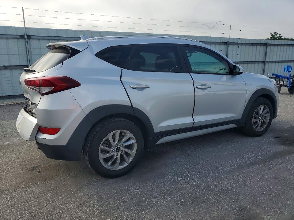 2018 Hyundai Tucson VIN KM8J33A41JU728883 COPART salvage auction — REAR END, Nc - Salvage Certificate Of Title, sold $5,500 on 2026-07-28 (photo 3)