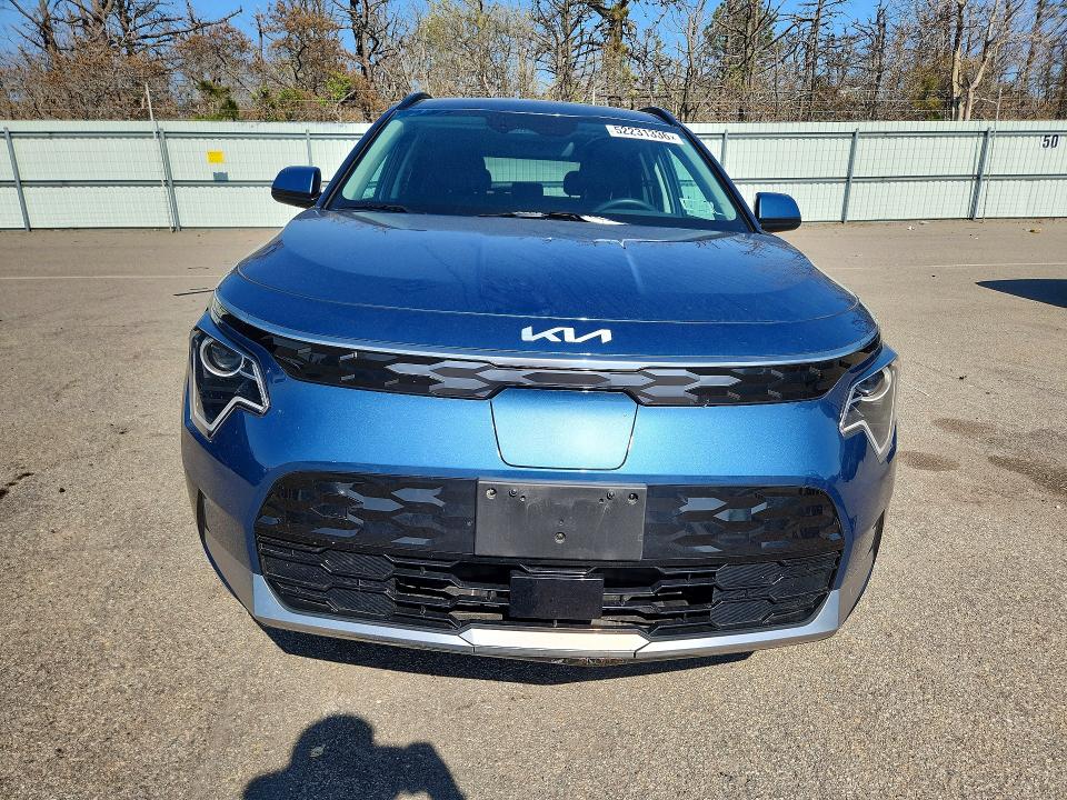 2024 Kia Niro VIN KNDCR3L11R5128367 COPART salvage auction — REAR END, NY - MV-907A SALVAGE CERTIFICATE, sold $11,300 on 2026-07-06 (photo 5)