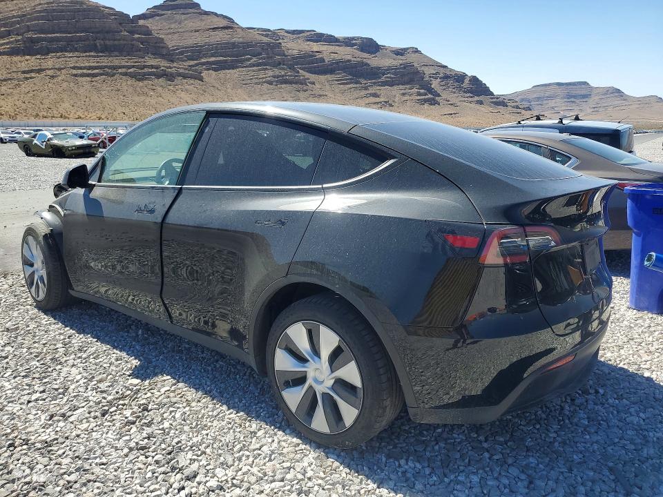 2023 Tesla Model y VIN 7SAYGDEE5PF674377 COPART salvage auction — FRONT END, Nv - Salvage Title, sold $9,500 on 2026-07-22 (photo 2)