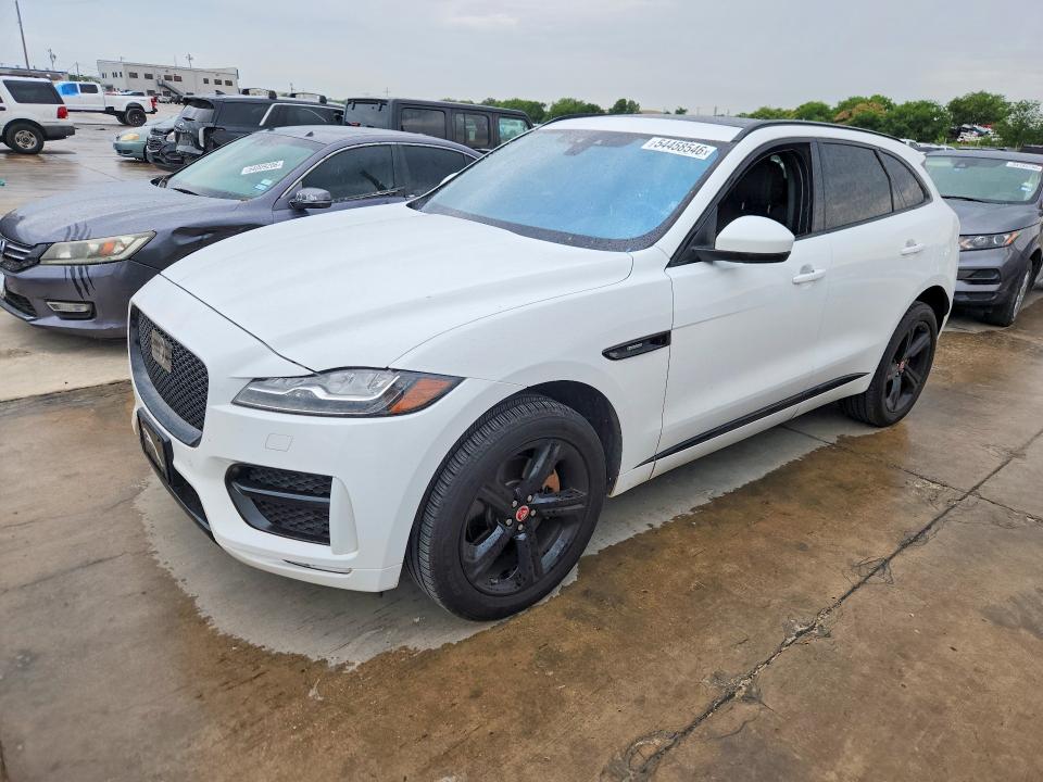 2019 Jaguar F-pace VIN SADCL2GX5KA353175 COPART salvage auction — NORMAL WEAR, WI - CERTIFICATE OF TITLE, sold $4,300 on 2026-07-30 (photo 1)