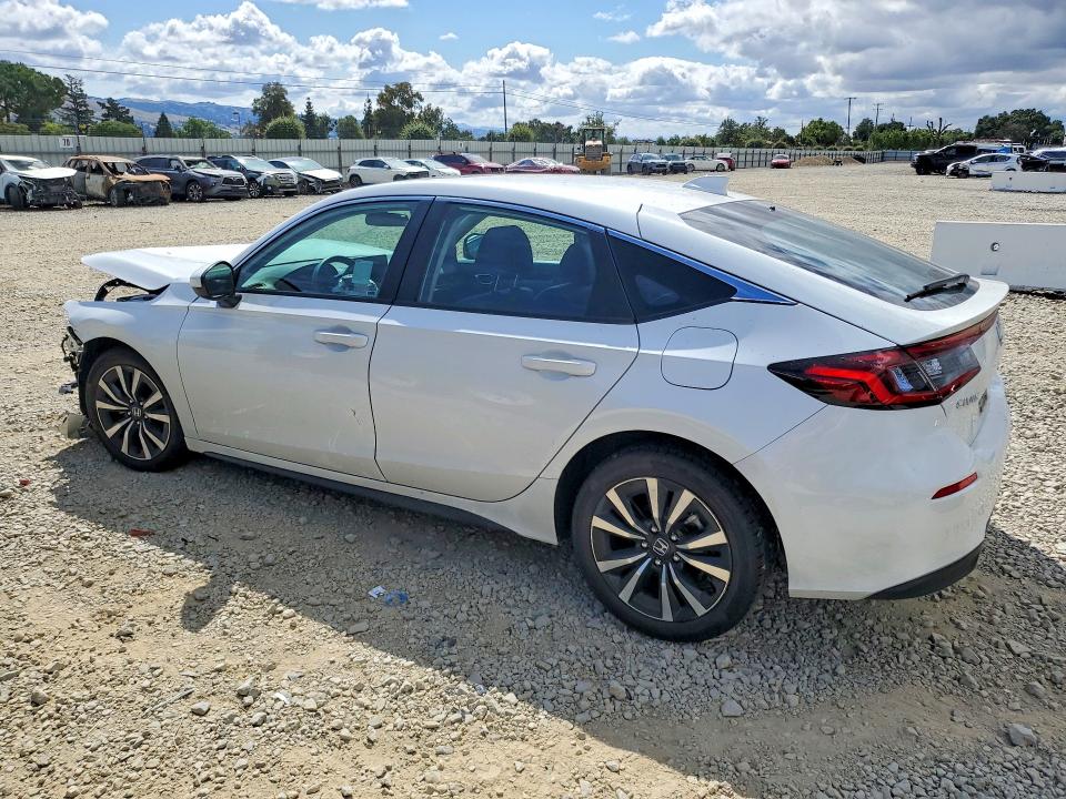 2024 Honda VIN 19XFL1H76RE029581 COPART salvage auction — FRONT END, Ca - Salvage Certificate, sold $5,700 on 2026-07-02 (photo 2)