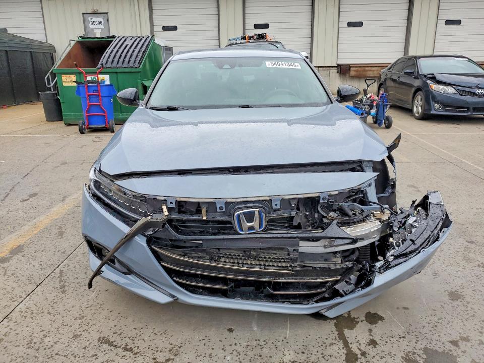 2022 Honda Accord VIN 1HGCV3F28NA042072 COPART salvage auction — FRONT END, IN - CERT OF TITLE-SALVAGE TITLE, sold $9,400 on 2026-07-27 (photo 5)
