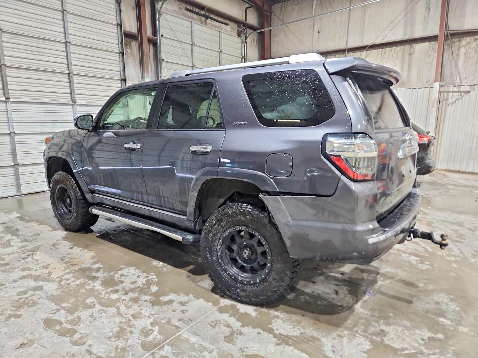 2020 Toyota 4runner VIN JTEBU5JR1L5768578 COPART salvage auction — UNDERCARRIAGE, OK - CERT OF TITLE-SALVAGE, sold $11,300 on 2026-07-15 (photo 2)