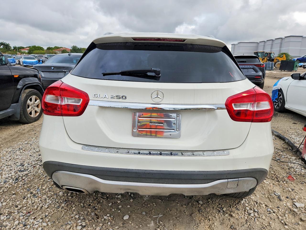 2018 Mercedes-Benz GLA-Class VIN WDCTG4EB1JJ406269 COPART salvage auction — Minor Dent/Scratches, FL - CERTIFICATE OF TITLE, sold $2,000 on 2026-06-30 (photo 6)