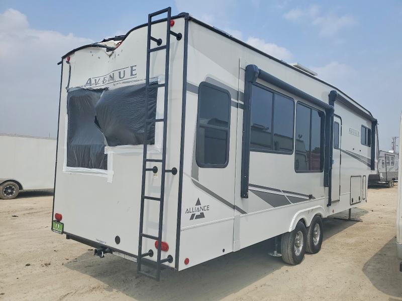 2025 Alliance Avenue VIN 7M5FA3522SA011190 COPART salvage auction — HAIL, KS - CERT OF TITLE-SALVAGE, sold $8,200 on 2026-07-23 (photo 4)
