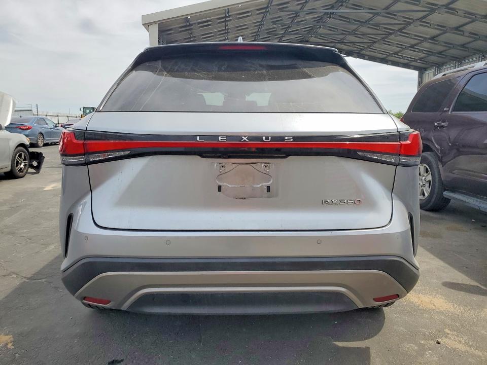 2023 Lexus Rx 350 VIN 2T2BAMBA0PC001048 COPART salvage auction — MINOR DENT/SCRATCHES, Ca - Dis/Dlr/Exp Only Clean Title, sold $30,000 on 2026-07-27 (photo 6)