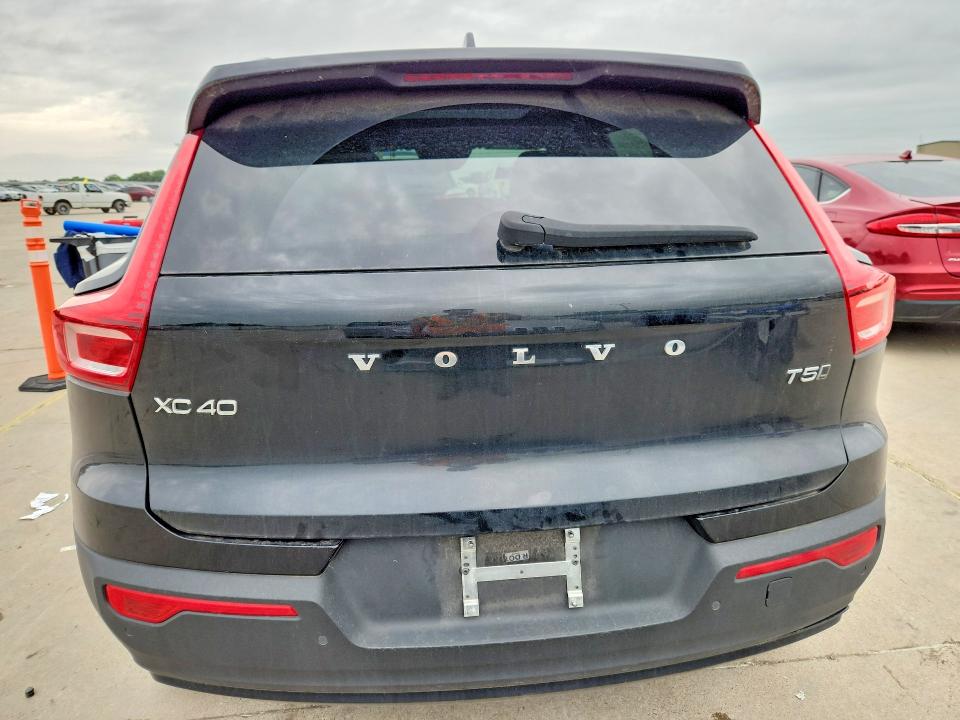 2022 Volvo VIN YV4162UM4N2649045 COPART salvage auction — SIDE, Tx - Salvage Vehicle Title, sold $11,300 on 2026-07-20 (photo 6)