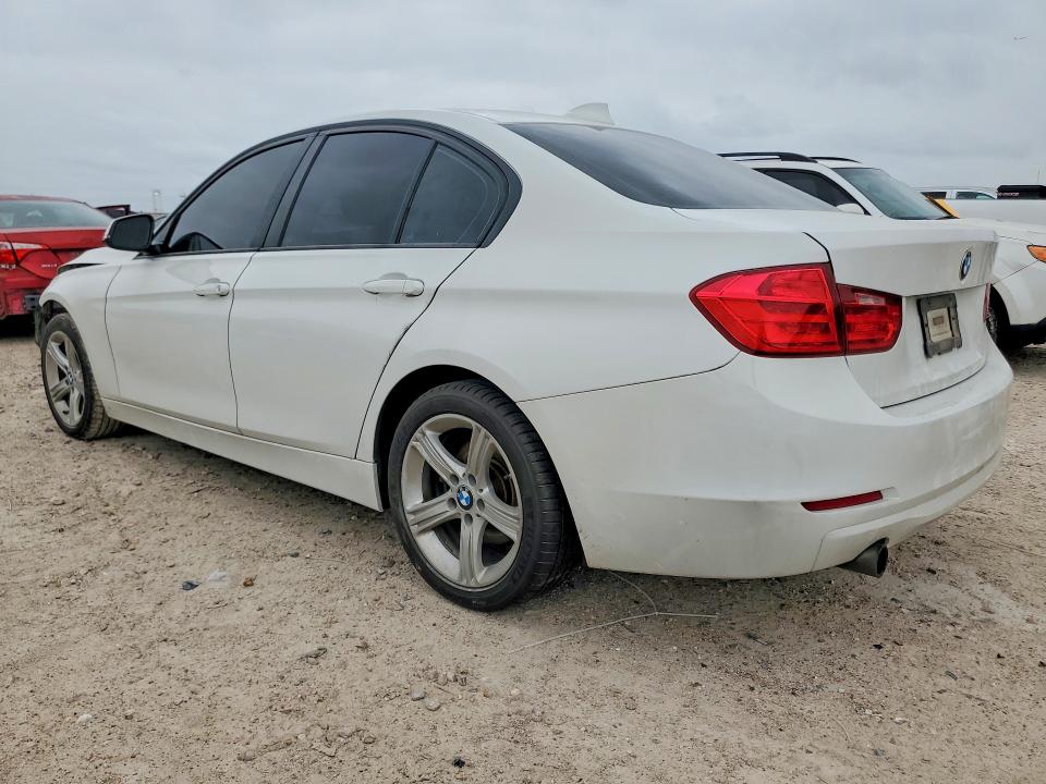 2013 BMW VIN WBA3B1C50DK128606 COPART salvage auction — FRONT END, Tx - Salvage Vehicle Title, sold $600 on 2026-07-10 (photo 2)