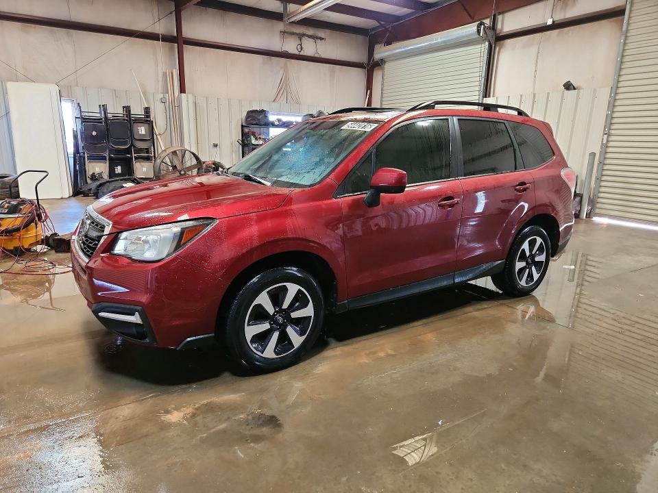 2018 Subaru Forester VIN JF2SJAEC4JH422159 COPART salvage auction — MINOR DENT/SCRATCHES, Wv - Certificate Of Title, sold $8,800 on 2026-07-07 (photo 1)