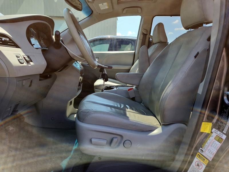 2011 Toyota Sienna VIN 5TDYK3DC6BS171211 COPART salvage auction — REAR END, Or - Salvage Title Certificate, sold $4,400 on 2026-07-06 (photo 7)