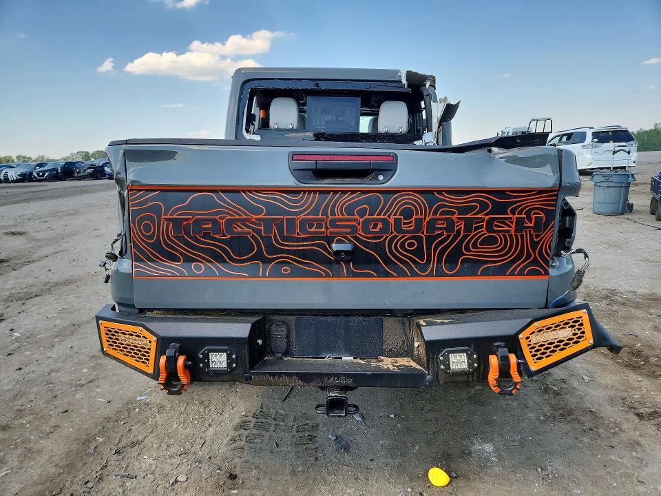2022 Jeep Gladiator VIN 1C6JJTEG7NL167784 COPART salvage auction — ROLLOVER, Va - Cert Of Title - Salvage, sold $8,800 on 2026-07-08 (photo 6)