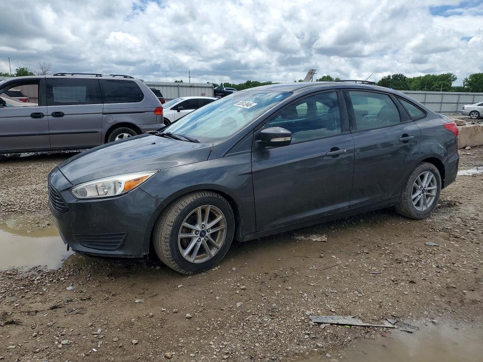 2017 Ford Focus VIN 1FADP3F22HL296386 — COPART salvage auction photo