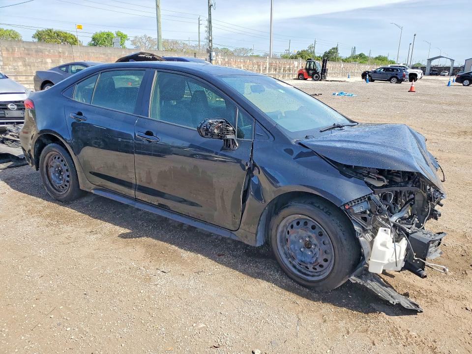 2022 Toyota Corolla VIN JTDEPMAE3NJ217773 COPART salvage auction — FRONT END, FL - CERTIFICATE OF TITLE, sold $3,400 on 2026-07-27 (photo 4)