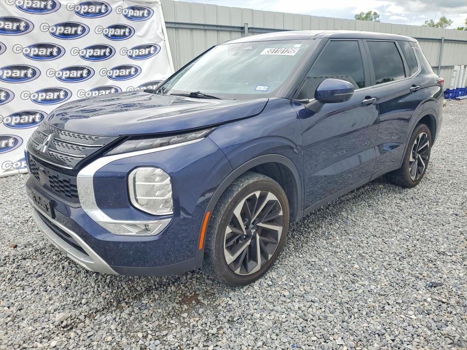 2023 Mitsubishi Outlander VIN JA4J3UA87PZ040115 COPART salvage auction — NORMAL WEAR, Tx - Certificate Of Title, sold $7,000 on 2026-07-09 (photo 1)