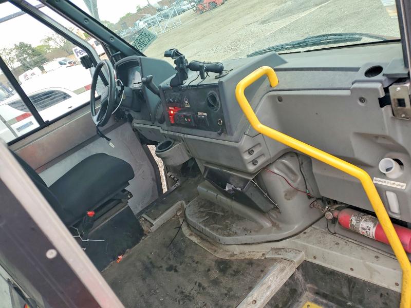 2014 Isuzu Npr VIN JALB4T171E7W00050 COPART salvage auction — REAR END, IL - CERTIFICATE OF TITLE, sold $150 on 2026-07-23 (photo 8)