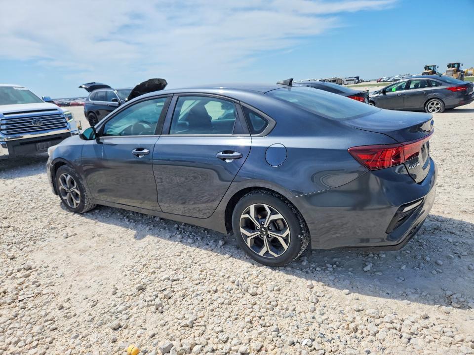 2019 Kia VIN 3KPF24AD9KE098243 COPART salvage auction — SIDE, Tx - Salvage Vehicle Title, sold $2,650 on 2026-07-09 (photo 2)