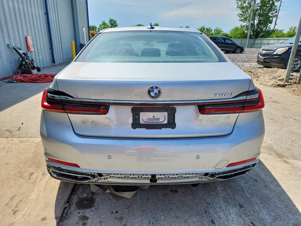 2020 BMW 7 series VIN WBA7T2C02LCE39345 COPART salvage auction — Burn Interior, VA - CERT OF TITLE - SALVAGE, sold $8,700 on 2026-07-30 (photo 6)