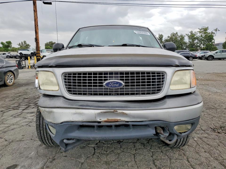 1999 Ford Expedition VIN 1FMPU18L7XLB85062 COPART salvage auction — REAR END, Ca - Salvage Certificate, sold $375 on 2026-07-02 (photo 5)