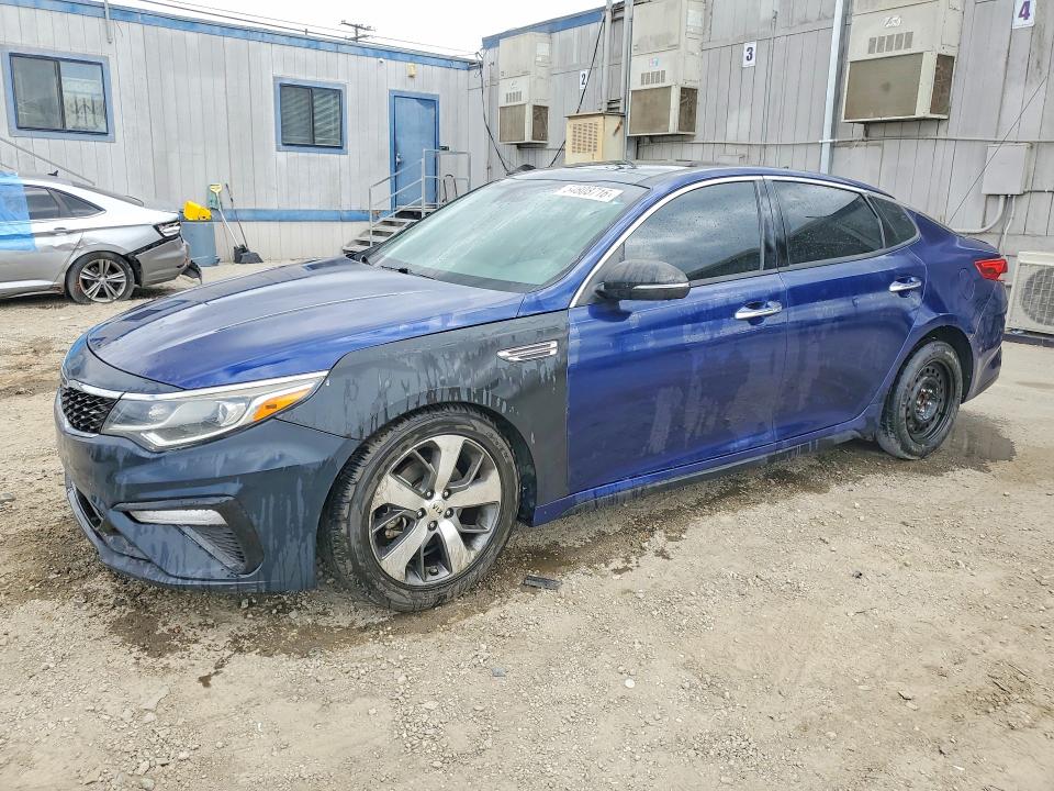 2019 Kia Optima VIN 5XXGT4L35KG354813 COPART salvage auction — MINOR DENT/SCRATCHES, Ca - Dis/Dlr/Exp Only Clean Title, sold $1,700 on 2026-07-06 (photo 1)