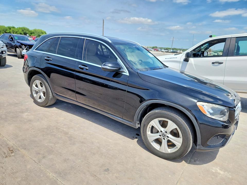 2017 Mercedes-benz Glc VIN WDC0G4JB8HF253654 COPART salvage auction — HAIL, La - Certificate Of Title, sold $6,350 on 2026-07-09 (photo 4)