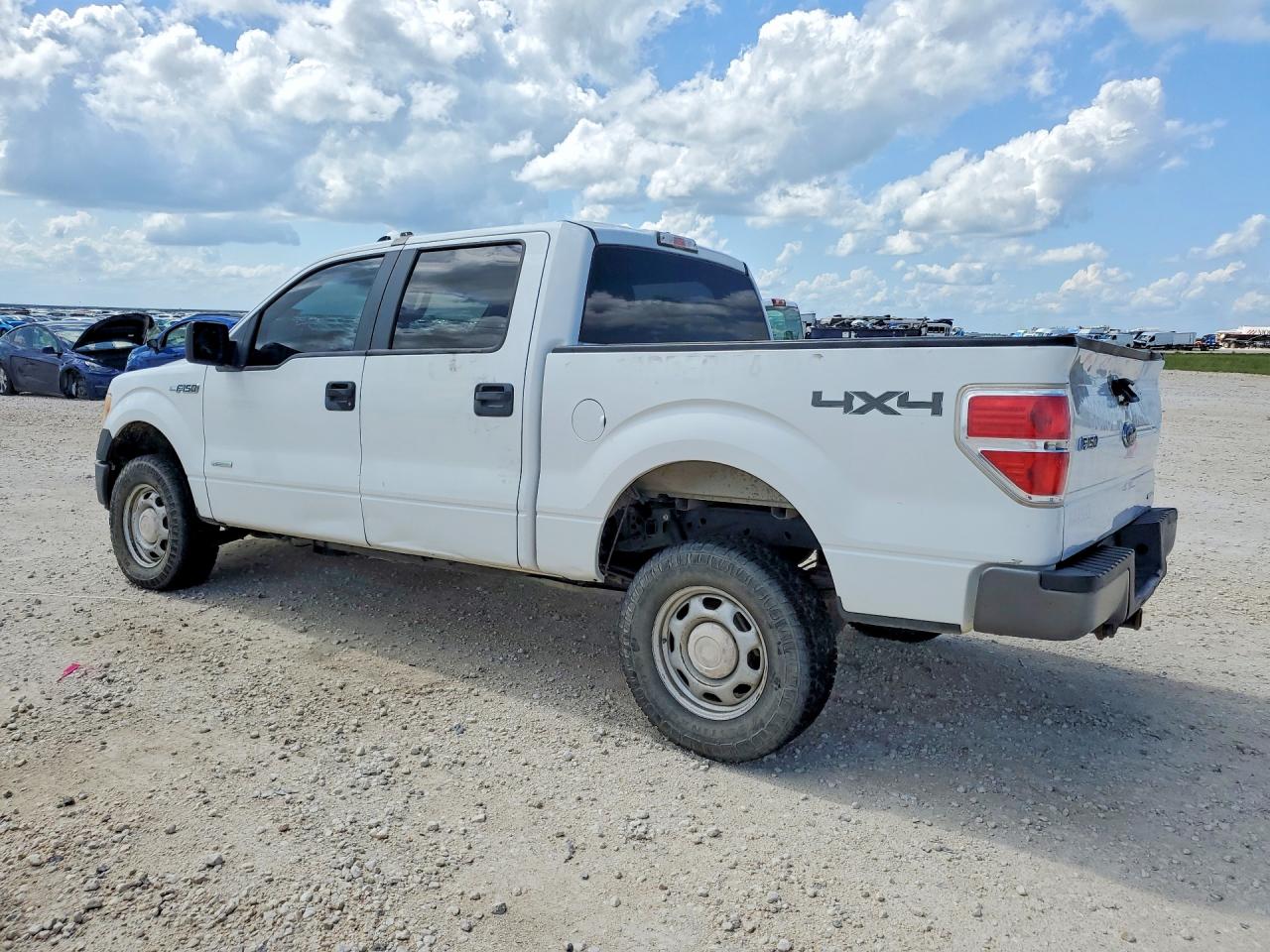 2013 Ford F-150 Lightning VIN 1FTFW1ET2DKF16419 COPART salvage auction — Mechanical, Tx - Us Government Cert To Obtain T (P), sold $2,200 on 2026-07-09 (photo 2)