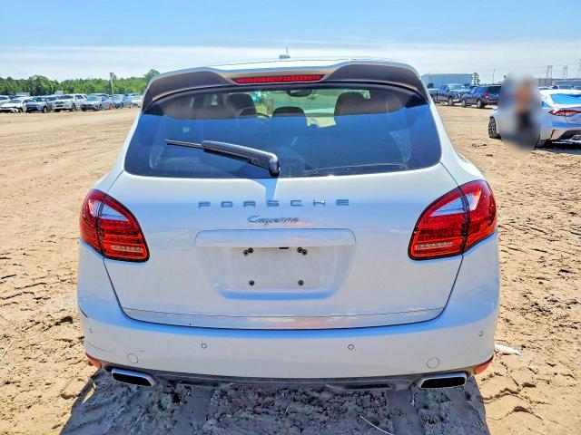 2014 Porsche Cayenne VIN WP1AA2A23ELA95915 COPART salvage auction — FRONT END, Tx - Salvage Vehicle Title, sold $1,350 on 2026-07-28 (photo 6)
