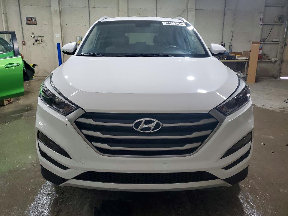 2017 Hyundai Tucson VIN KM8J3CA24HU336389 COPART salvage auction — REAR END, Tn - Salvage Certificate, sold $5,300 on 2026-07-28 (photo 5)