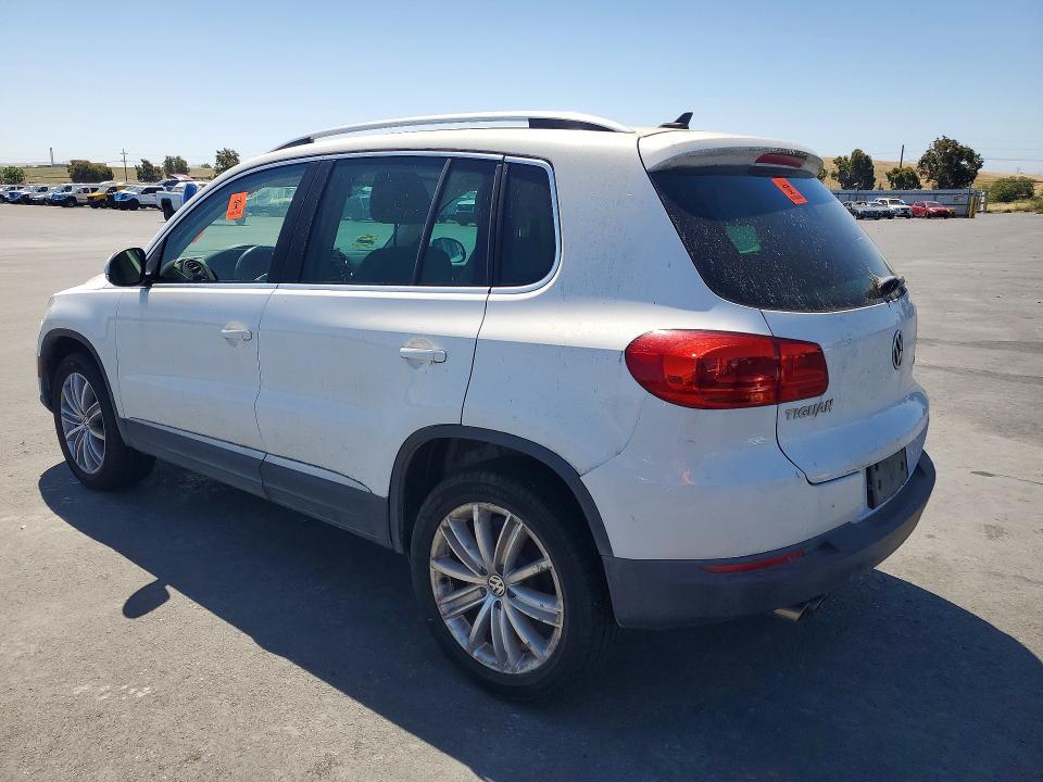 2013 Volkswagen Tiguan VIN WVGBV3AXXDW601034 COPART salvage auction — MINOR DENT/SCRATCHES, CA - DIS/DLR/EXP ONLY CLEAN TITLE, sold $2,100 on 2026-07-20 (photo 2)