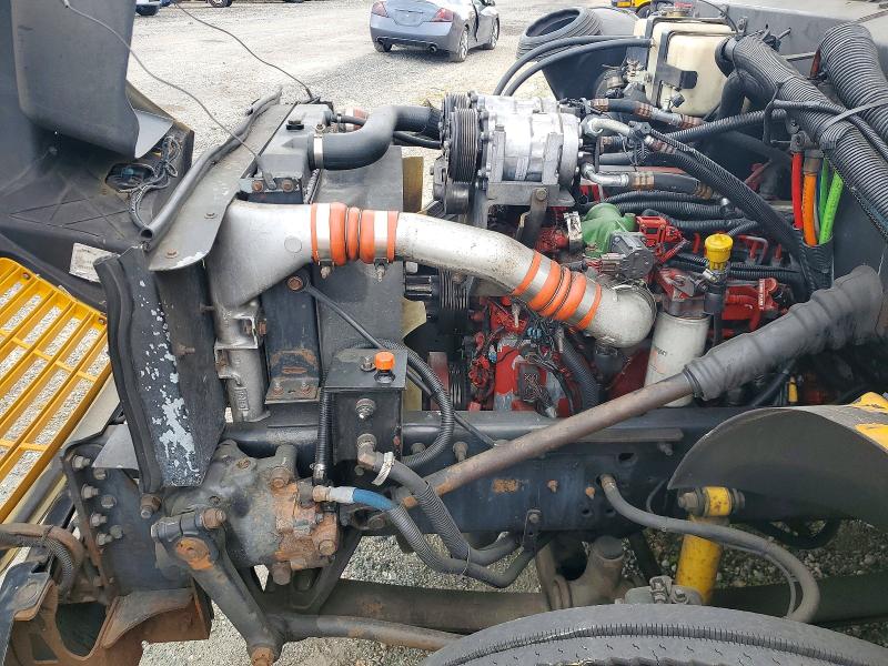 2009 Blub VIN 1BAKGCPA09F266952 COPART salvage auction — MINOR DENT/SCRATCHES, NY - CERTIFICATE OF TITLE, sold $1,800 on 2026-09-11 (photo 7)