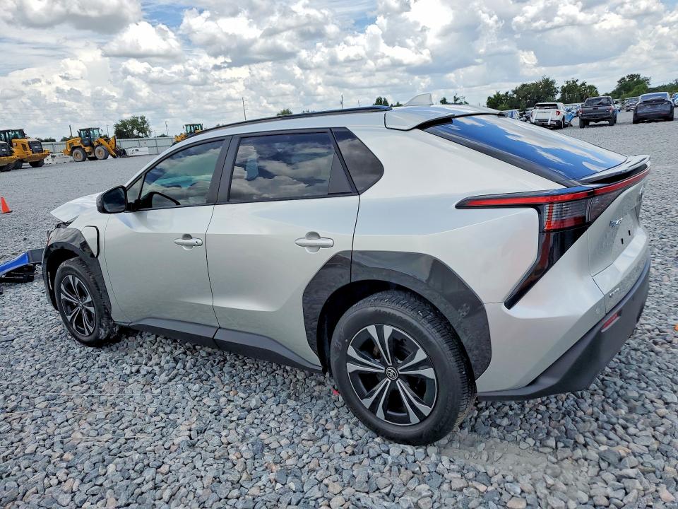 2024 Toyota Bz4x VIN JTMAAAAA6RA051315 COPART salvage auction — FRONT END, Fl - Cert Of Title Slvg Rebuildable, sold $9,300 on 2026-07-17 (photo 2)