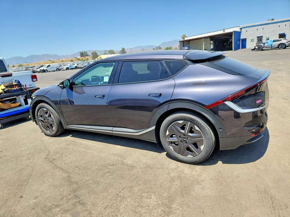 2025 Kia Ev6 VIN 5XYC34JA1SG011816 COPART salvage auction — FRONT END, CA - SALVAGE CERTIFICATE, sold $14,300 on 2026-07-27 (photo 2)