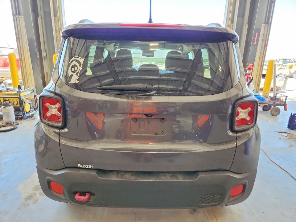 2017 Jeep Renegade VIN ZACCJBCB2HPG11284 COPART salvage auction — FRONT END, Ne - Cert Of Title-Salvage, sold $625 on 2026-08-18 (photo 6)