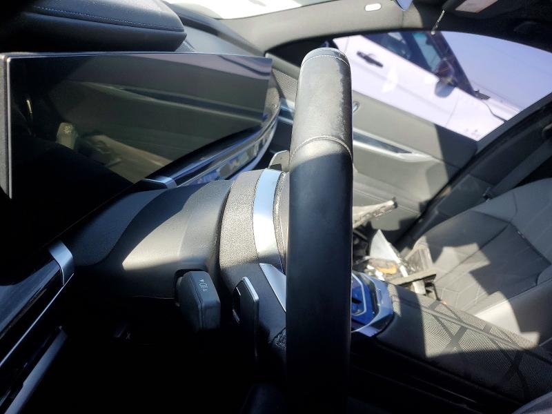 2023 BMW 7er VIN WBA23EH0XPCM41416 COPART salvage auction — REAR END, Ca - Salvage Certificate, sold $32,250 on 2026-08-19 (photo 9)