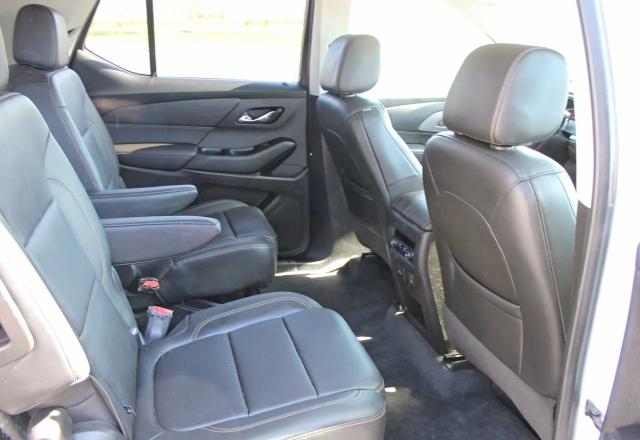 2019 Chevrolet Traverse VIN 1GNEVHKW5KJ286083 COPART salvage auction — ALL OVER, NV - SALVAGE TITLE (P), sold $13,800 on 2026-07-29 (photo 6)