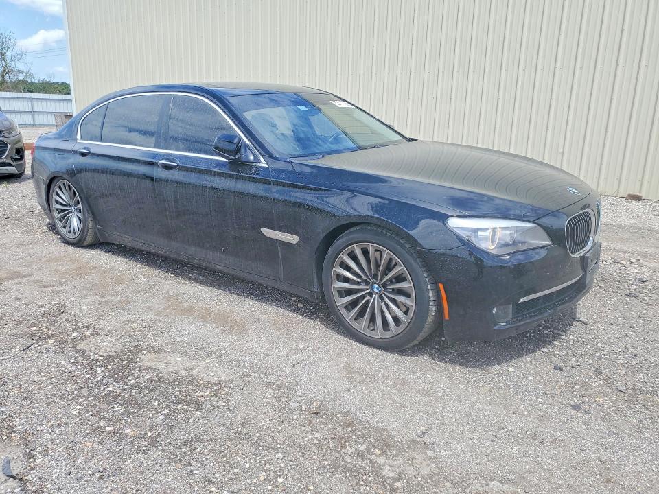 2011 BMW 7er VIN WBAKB8C55BCY66204 COPART salvage auction — REAR END, Tx - Salvage Vehicle Title, sold $1,150 on 2026-07-27 (photo 4)