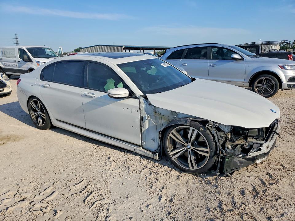 2019 BMW VIN WBA7F0C5XKGM25723 COPART salvage auction — FRONT END, Tx - Salvage Vehicle Title, sold $250 on 2026-07-24 (photo 4)
