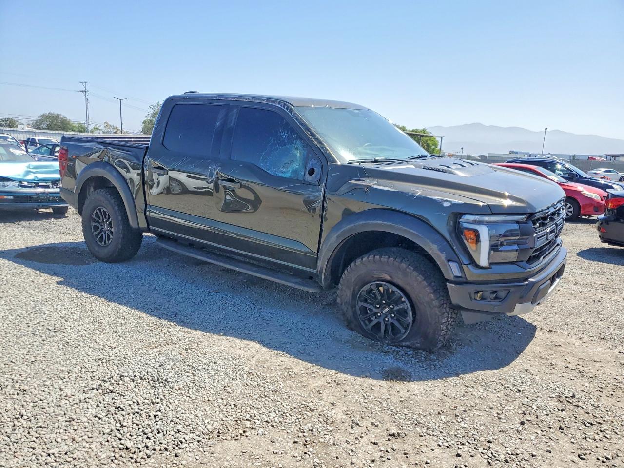 2026 Ford F-150 Lightning VIN 1FTFW1RG6TFA67993 COPART salvage auction — Side, CA - SALVAGE CERTIFICATE, sold $52,500 on 2026-06-26 (photo 4)
