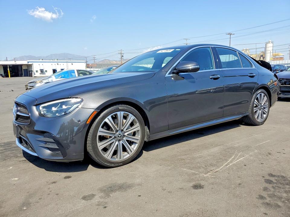2022 Mercedes-benz E-klasse VIN W1KZF8DB6NB091406 COPART salvage auction — REAR END, Ca - Salvage Certificate, sold $14,300 on 2026-07-20 (photo 1)
