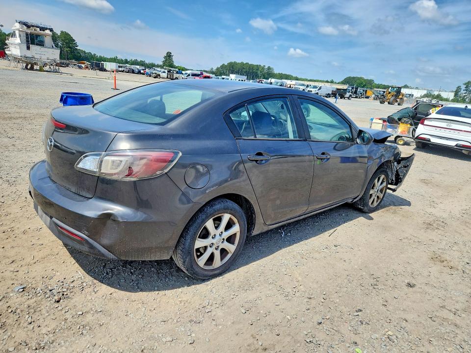 2010 Mazda 3 VIN JM1BL1SF0A1256755 COPART salvage auction — FRONT END, Nc - Salvage Certificate Of Title, sold $275 on 2026-07-13 (photo 3)