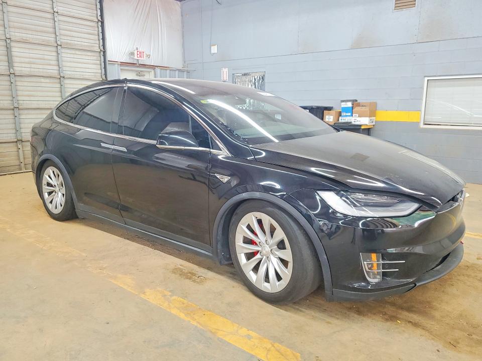 2016 Tesla Model x VIN 5YJXCAE4XGFS00192 COPART salvage auction — FRONT END, Nc - Dealer Only Clean Title (P), sold $9,400 on 2026-07-29 (photo 4)