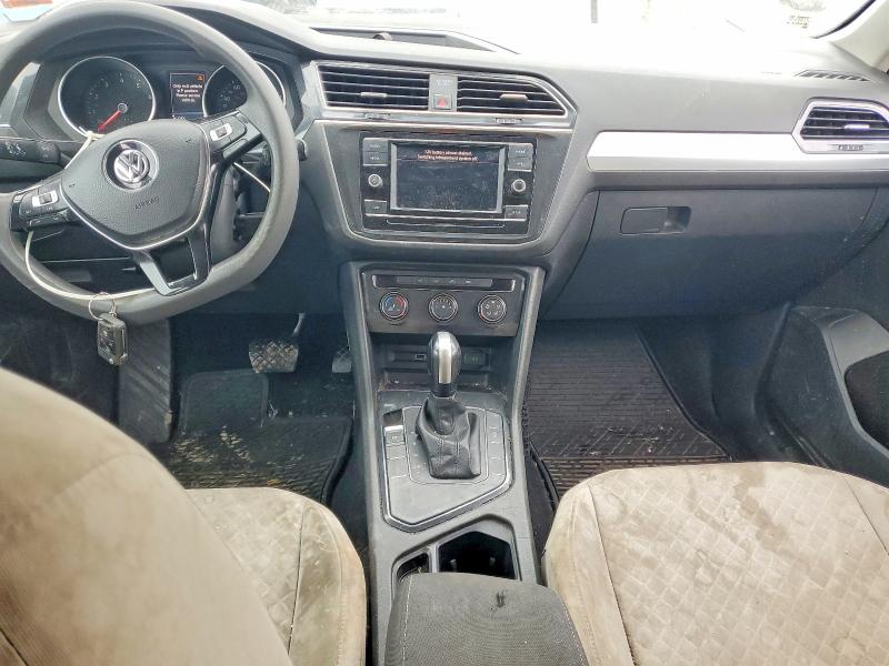 2018 Volkswagen Tiguan VIN 3VV1B7AX7JM108621 COPART salvage auction — MINOR DENT/SCRATCHES, Mo - Dealer Only Clean Title, sold $1,750 on 2026-07-09 (photo 8)