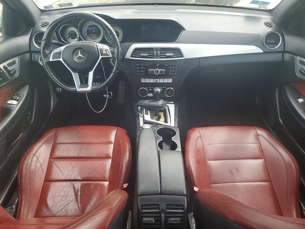 2012 Mercedes-Benz C-Class VIN WDDGJ4HB8CF901892 COPART salvage auction — Minor Dent/Scratches, RI - CERTIFICATE OF TITLE, sold $2,100 on 2026-07-01 (photo 8)
