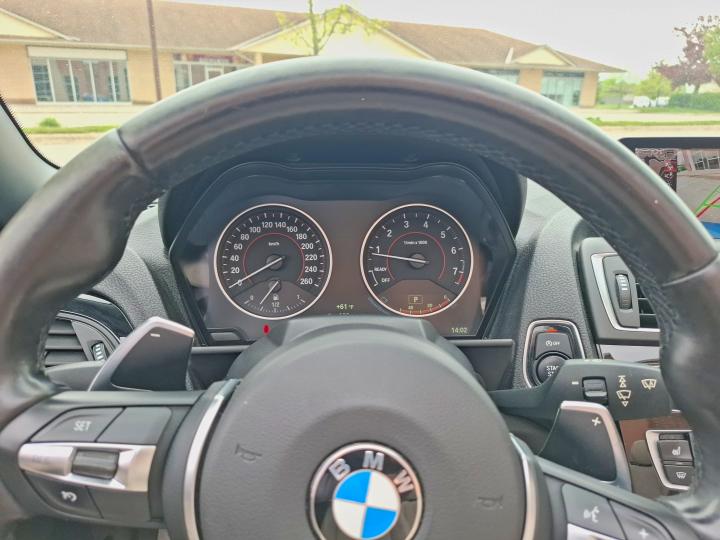 2015 BMW 2er VIN WBA1K7C50FV235358 COPART salvage auction — NORMAL WEAR, On - Permit No Brand - Unfit (P), sold $6,400 on 2026-07-08 (photo 8)