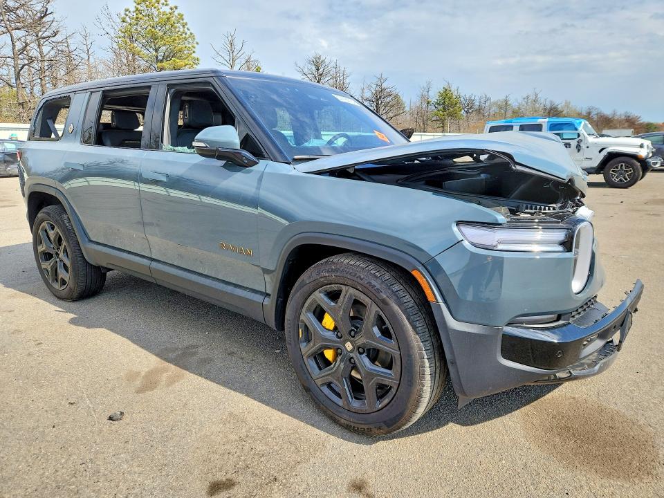 2025 Rivian R1s VIN 7PDSGCBP4SN065223 COPART salvage auction — FRONT END, Ny - Mv-907A Salvage Certificate, sold $12,300 on 2026-07-06 (photo 4)