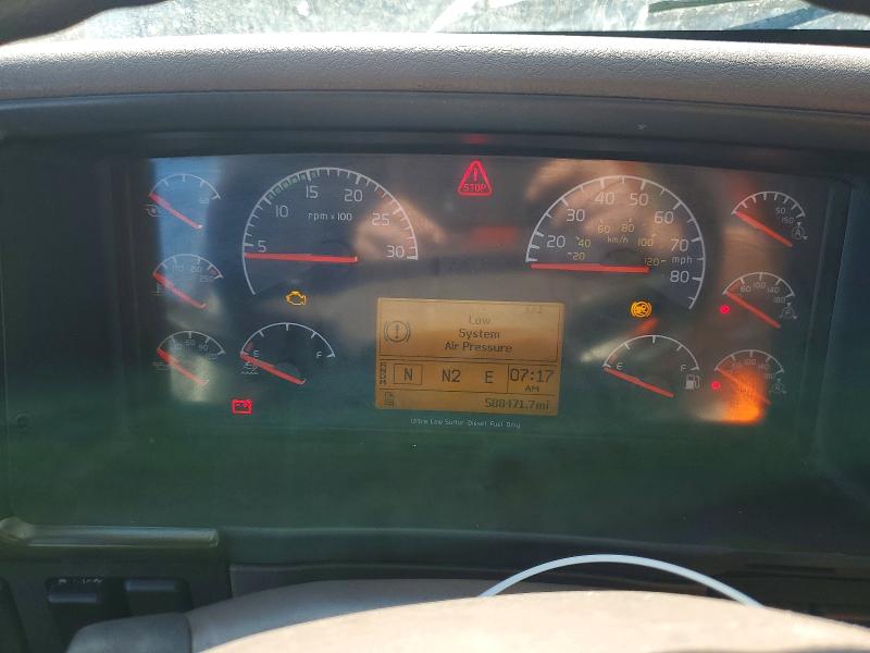 2018 Volvo VIN 4V4NC9EH4JN996038 COPART salvage auction — FRONT END, Wv - Salvage Certificate, sold $500 on 2026-07-30 (photo 8)