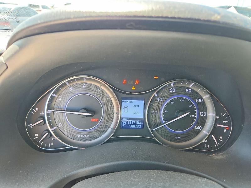 2017 Infiniti Qx80 VIN JN8AZ2NE3H9151131 COPART salvage auction — HAIL, Tx - Salvage Vehicle Title, sold $2,050 on 2026-07-31 (photo 9)