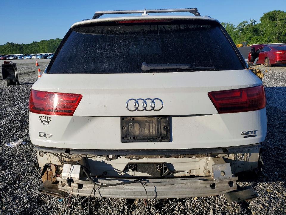 2017 Audi Q7 VIN WA1VAAF75HD055443 COPART salvage auction — FRONT END, Sc - Cert Of Title-Salvage, sold $1,650 on 2026-07-20 (photo 6)